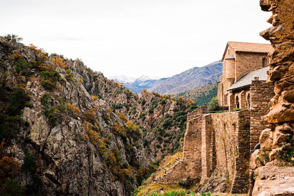 Abbaye St-Martin-du-Canigou.jpg