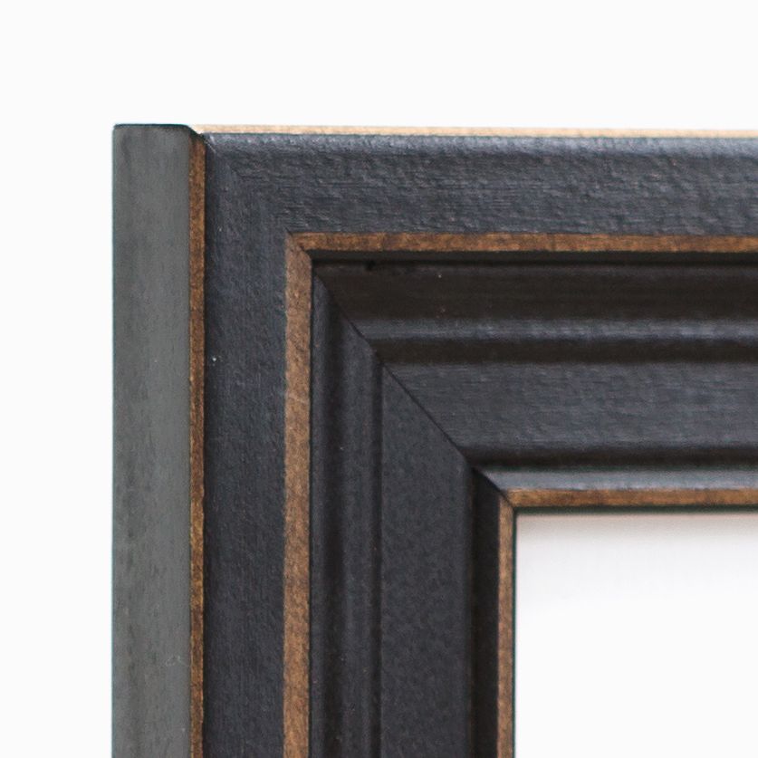 Augusta Frame Corner – 16x20 distressed black frame