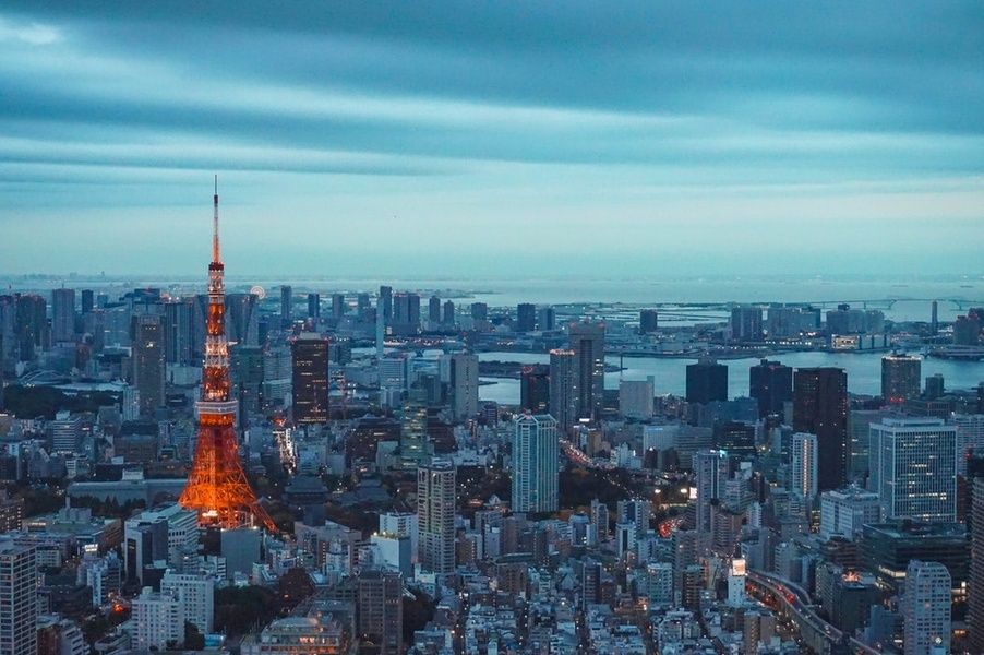 Tokyo Tower is a great Tokyo sightseeing spot