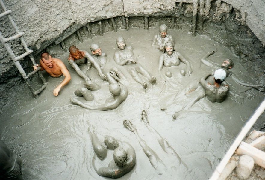 Volcano Spa 2 weeks in Colombia