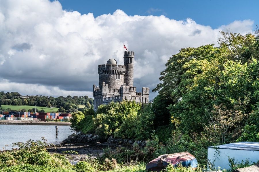 Stargazing at the Blackrock Castle Observatory is a cool thing to do in Cork Ireland