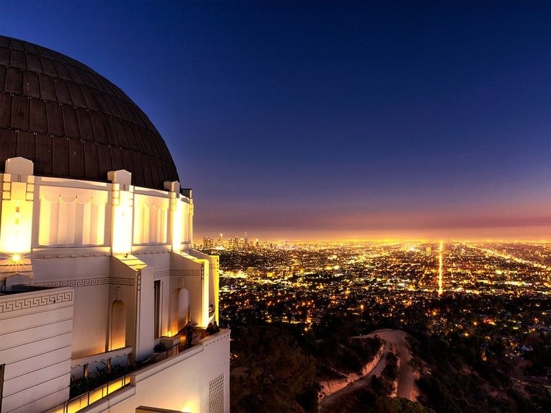 LA travel prices can be flexible when it comes to night activities