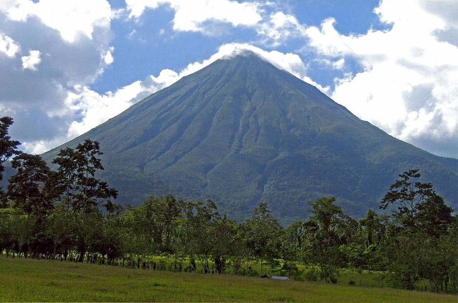 Wo kann man in Costa Rica wohnen, wenn man in der Nähe von Vulkanen ist? Provinz Alajeula