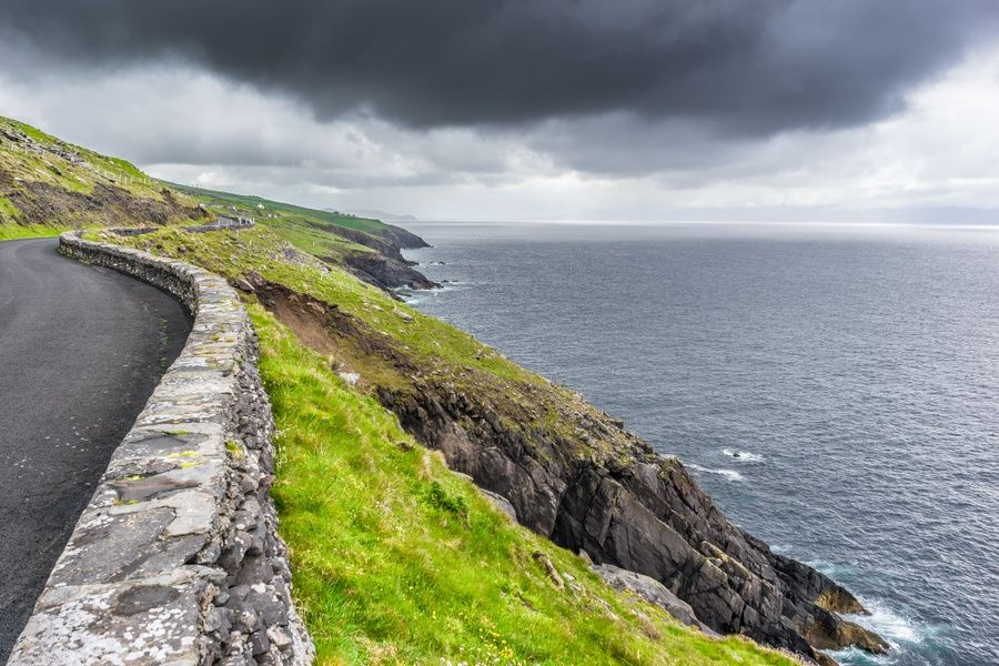 Driving around Dingle is an awesome thing to do in Ireland