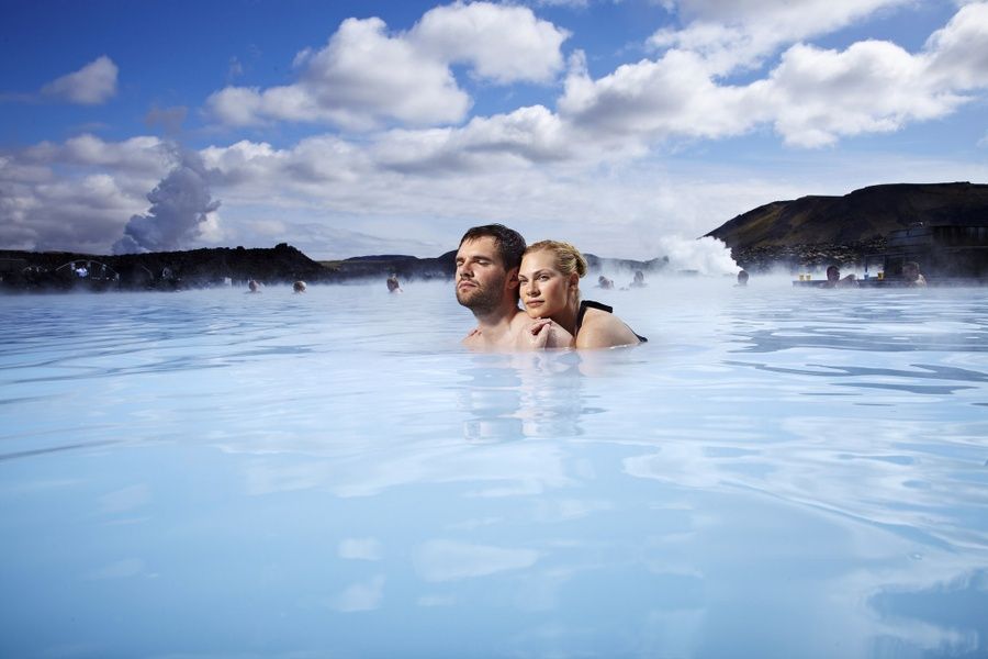 travel to iceland hot springs blue lagoon