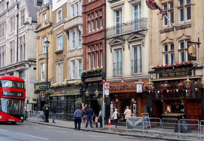 Fun places to visit in London are the city's plethora of pubs