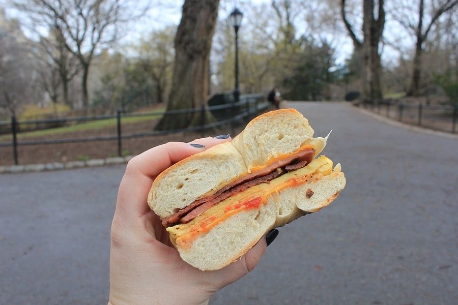 New York FAQ: What to eat? A: Definitely grab a bagel! 