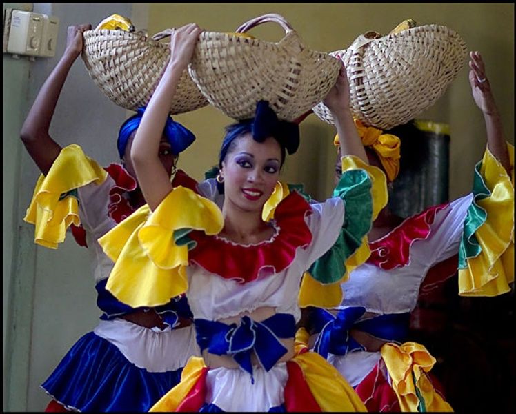 cuban dancers with baskets on head