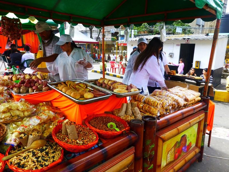 street food unique things to do in Colombia