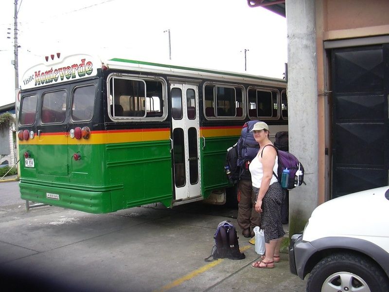 Buses are a solid form of Costa Rica transportation