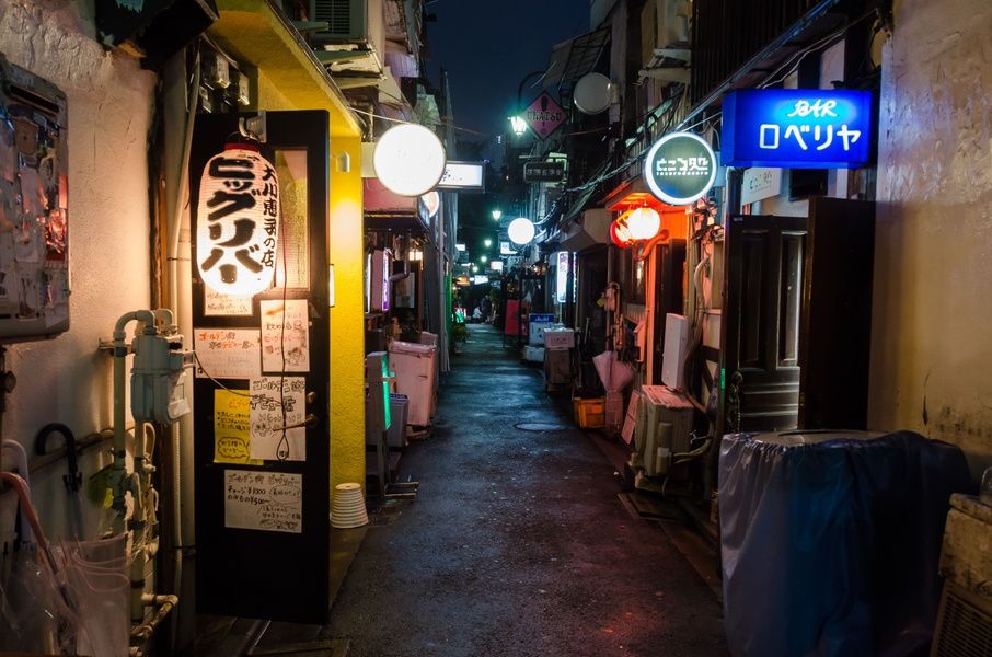 Golden Gai Alleys are one of the top Tokyo sightseeing spots