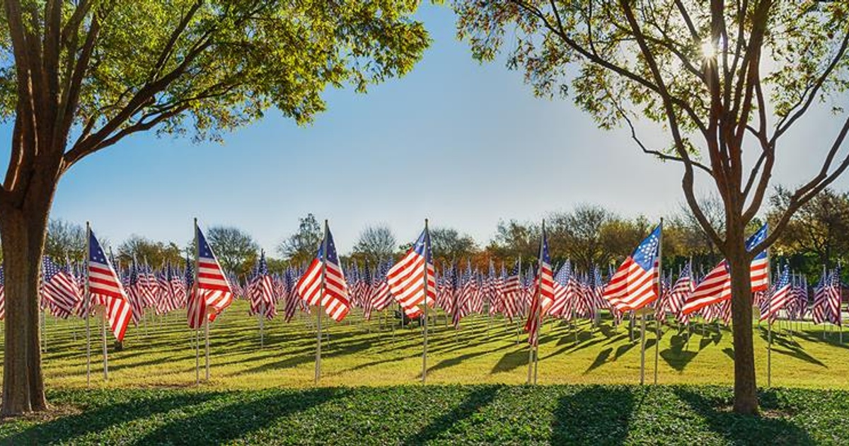 How to Commemorate Memorial Day