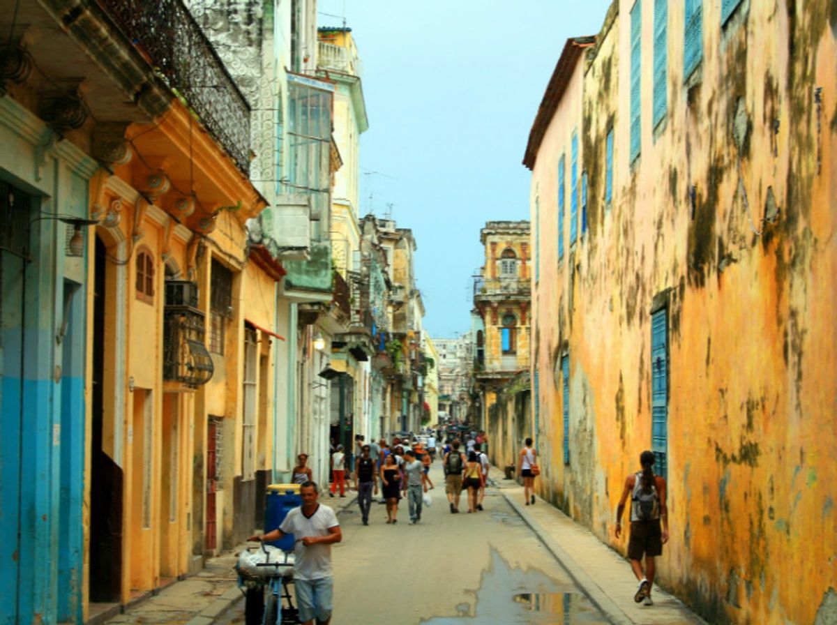 10-reasons-why-you-should-travel-to-cuba-right-now-viahero