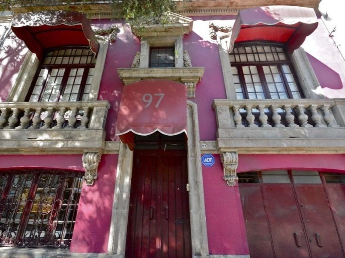 A guide to La Roma- Mexico's bohemian neighbourhood