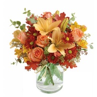 Thanksgiving flowers centerpieces peach lily Thanksgiving flower centerpiece