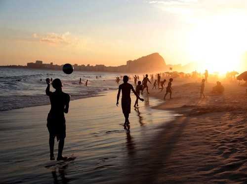 The 14 Things to Do in Rio de Janeiro (Local Recs)