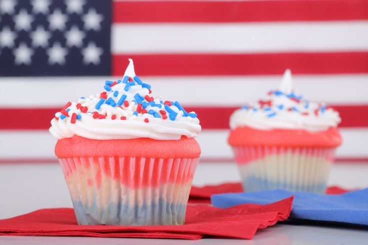 red white and blue cupcakes