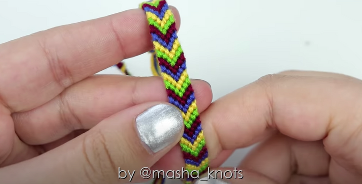 Mash knots bracelet