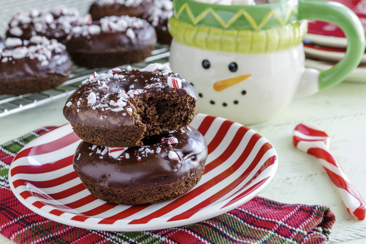 Vegan Peppermint Donuts