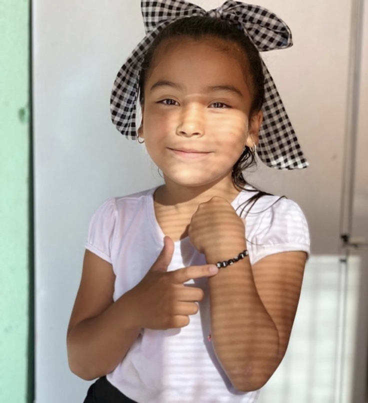 Girl with friendship bracelet