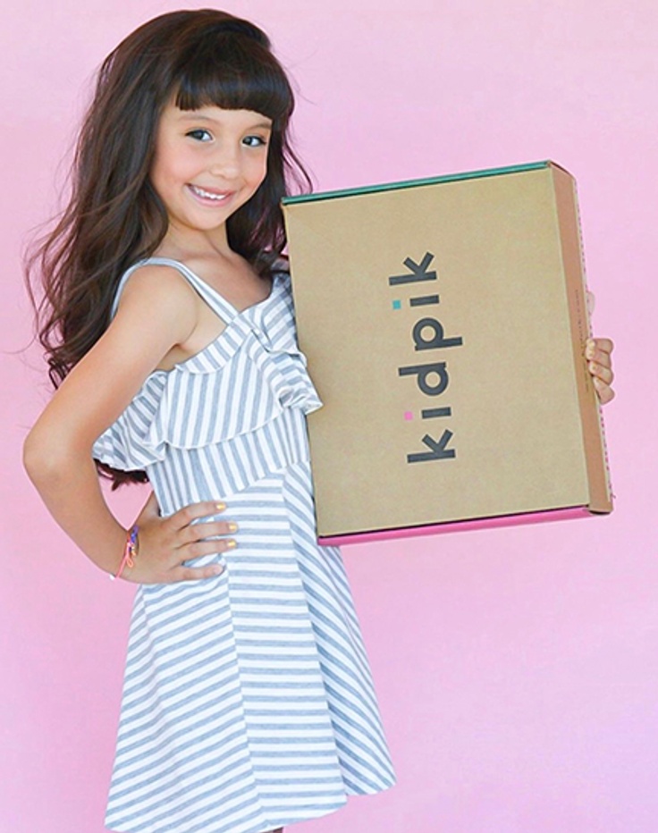 Alessandra with a kidpik subscription box