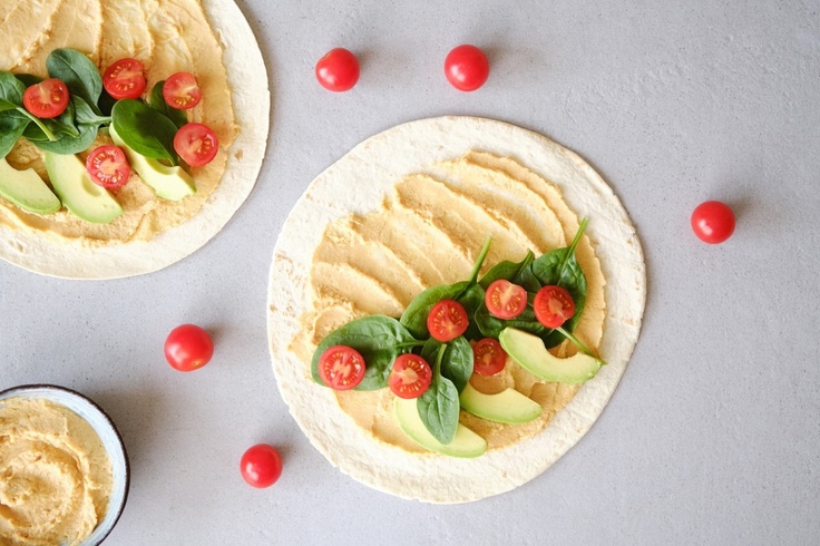 hummus avocado wrap